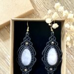 Boucles d’oreilles quartz rose macramé faites main