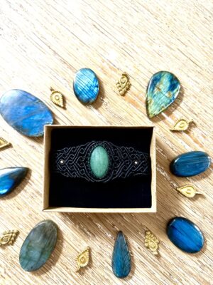 Bracelet cabochon aventurine verte.